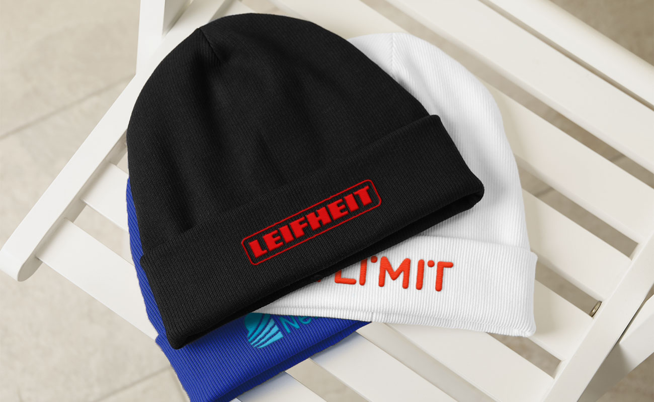 Cosy - Personalisierte Mützen mit Logo gallery thumbnail