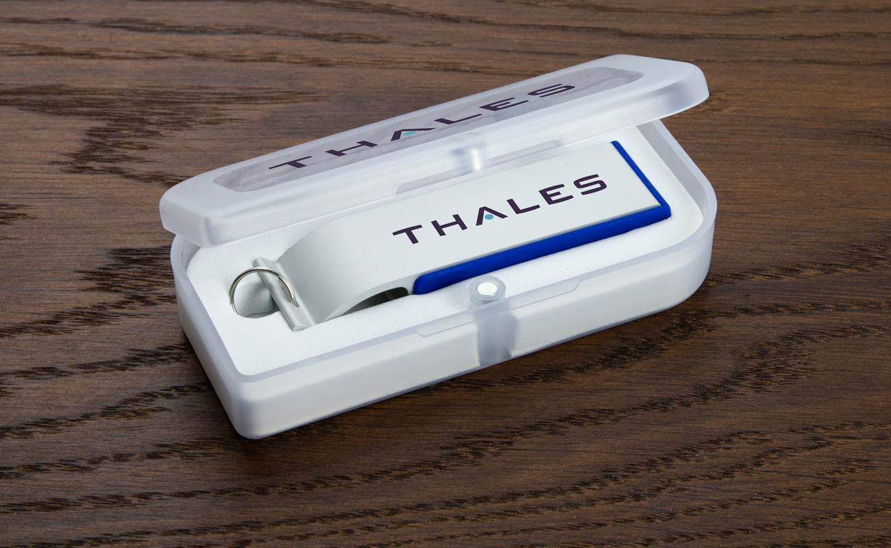 Pop - Individuell gestaltete Flaschenöffner-USB-Sticks gallery thumbnail