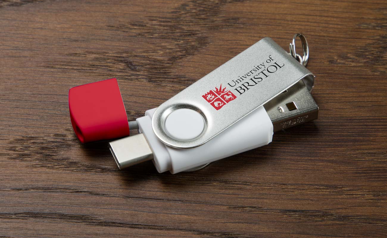 Twister Go - USB Sticks mit Logo mit USB-C gallery thumbnail