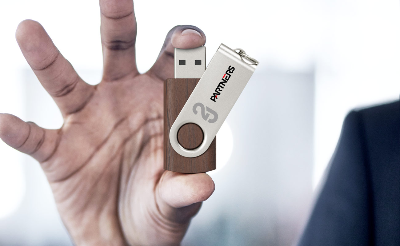 Twister Wood - USB Sticks Aus Holz gallery thumbnail